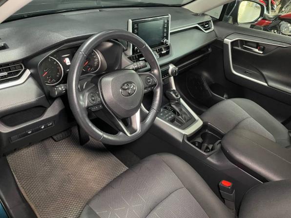 Toyota RAV4 V (XA50) с пробегом 2020 года, цена 3 895 000 рублей, 68638 км, внедорожник, Автокод Объявления