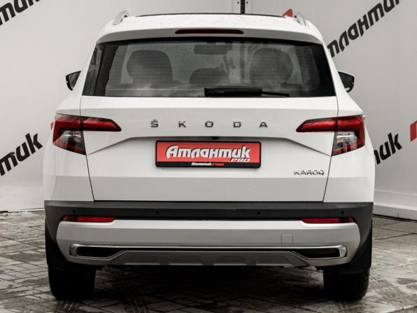 Skoda Karoq I с пробегом 2020 года, цена 2 395 000 рублей, 82996 км, внедорожник, Автокод Объявления