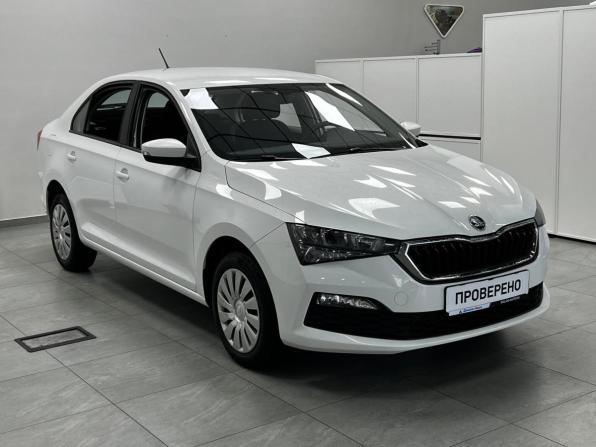 Skoda Rapid II с пробегом 2022 года, цена 1 430 000 рублей, 124439 км, лифтбек, Автокод Объявления