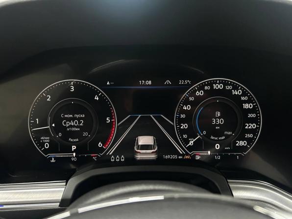 Volkswagen Touareg III с пробегом 2019 года, цена 4 992 000 рублей, 169205 км, внедорожник, Автокод Объявления