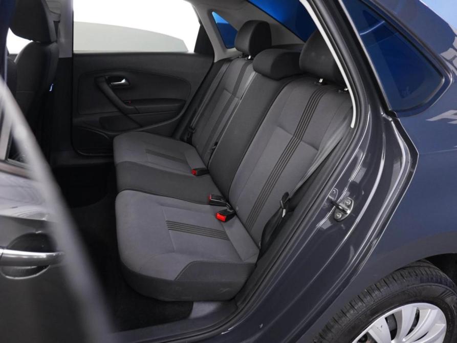 Volkswagen Polo V Рестайлинг Москва  - изображение 9