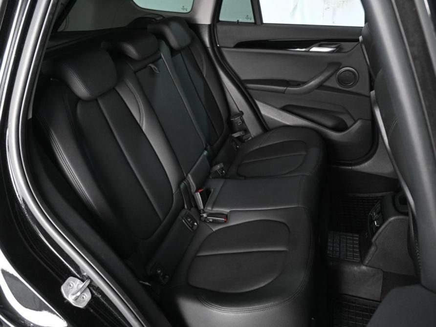 BMW X1 II (F48) Рестайлинг Ростов-на-Дону  - изображение 7