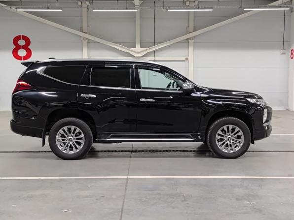 Mitsubishi Pajero Sport III Рестайлинг с пробегом 2022 года, цена 3 730 000 рублей, 100026 км, внедорожник, Автокод Объявления