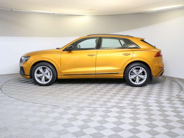 Audi Q8 I (4M) с пробегом 2019 года, цена 5 590 000 рублей, 169915 км, внедорожник, Автокод Объявления