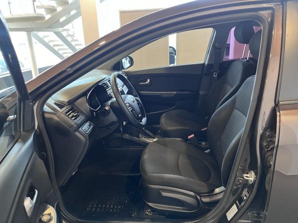 Kia Rio III Рестайлинг с пробегом 2015 года, цена 1 320 000 рублей, 93293 км, седан, Автокод Объявления