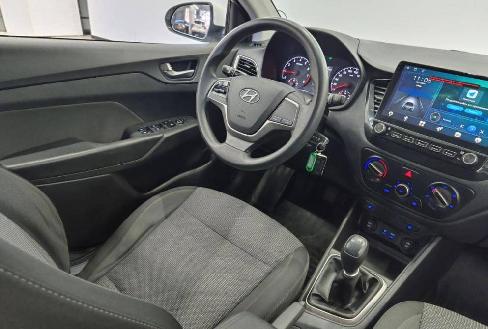 Hyundai Solaris II Екатеринбург  - изображение 12