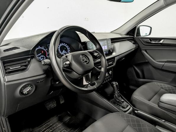 Skoda Rapid II с пробегом 2021 года, цена 1 852 500 рублей, 96600 км, лифтбек, Автокод Объявления