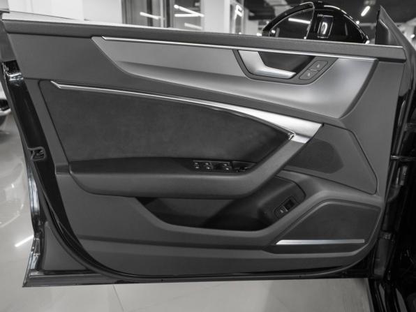 Audi A7 II (4K) с пробегом 2019 года, цена 4 550 000 рублей, 170052 км, лифтбек, Автокод Объявления
