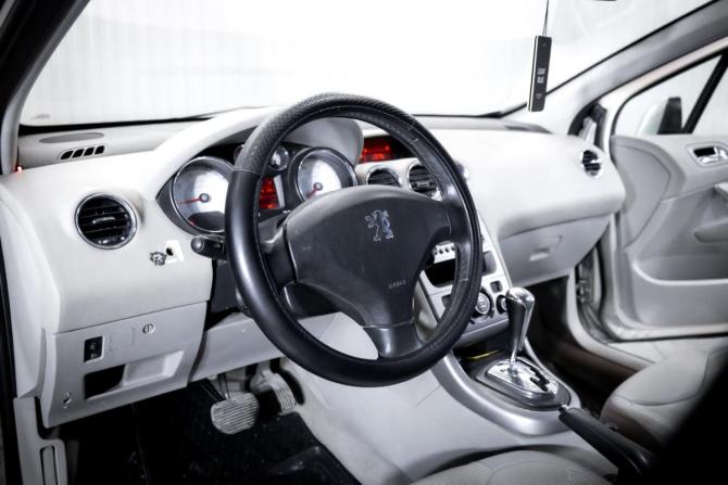 Peugeot 308 I с пробегом 2008 года, цена 380 000 рублей, 187000 км, хэтчбек, Автокод Объявления