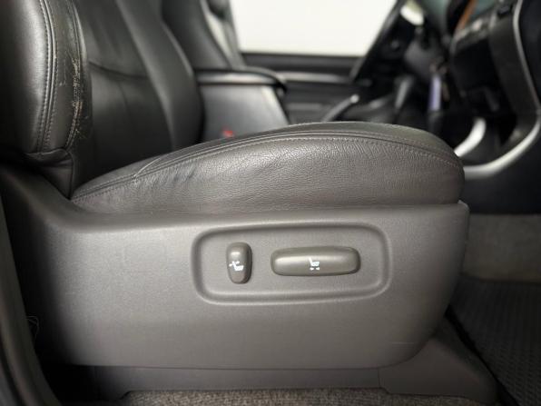 Toyota Land Cruiser Prado 120 Series Рестайлинг с пробегом 2008 года, цена 2 600 000 рублей, 304315 км, внедорожник, Автокод Объявления