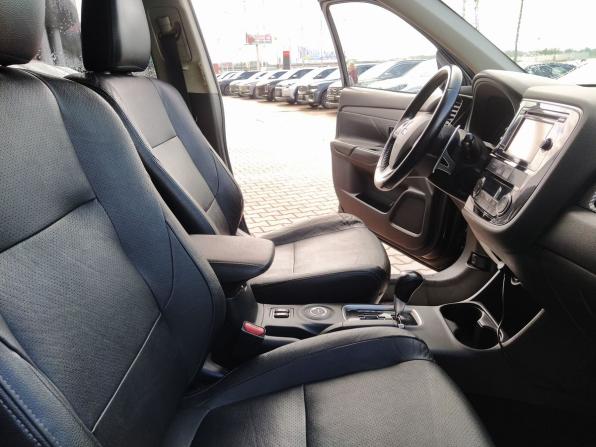 Mitsubishi Outlander III с пробегом 2014 года, цена 1 460 000 рублей, 201500 км, внедорожник, Автокод Объявления