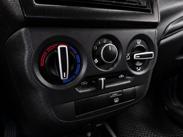 Lada (ВАЗ) Granta I Рестайлинг с пробегом 2022 года, цена 750 000 рублей, 43210 км, лифтбек, Автокод Объявления