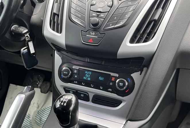 Ford Focus III с пробегом 2012 года, цена 865 000 рублей, 208415 км, хэтчбек, Автокод Объявления