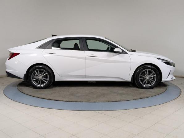 Hyundai Elantra VII (CN7) с пробегом 2021 года, цена 2 084 900 рублей, 47200 км, седан, Автокод Объявления