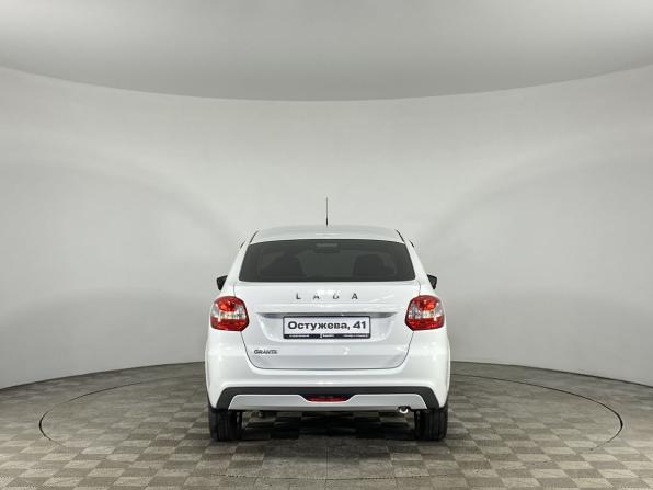 Lada (ВАЗ) Granta I Рестайлинг с пробегом 2023 года, цена 690 000 рублей, 137649 км, лифтбек, Автокод Объявления