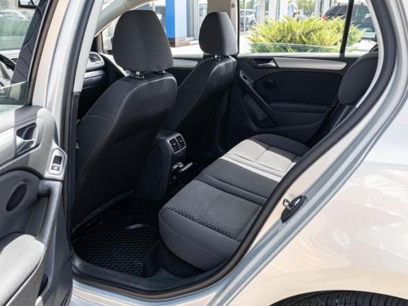 Volkswagen Golf VI с пробегом 2011 года, цена 829 000 рублей, 142020 км, хэтчбек, Автокод Объявления