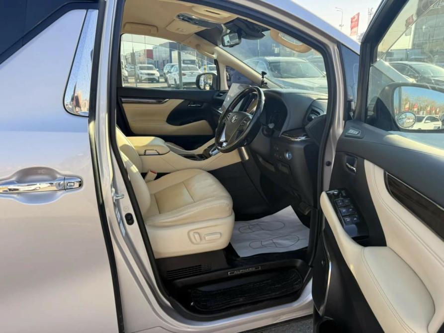 Toyota Alphard III Рестайлинг Тюмень  - изображение 9