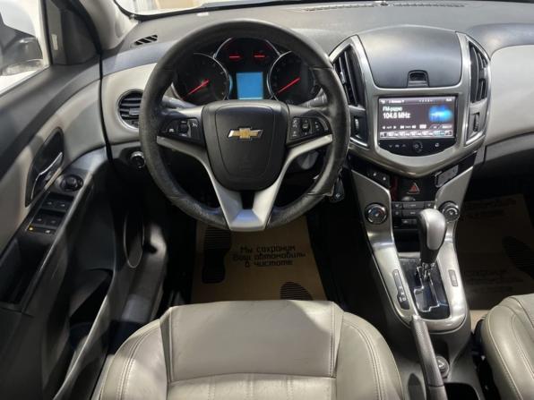 Chevrolet Cruze I Рестайлинг с пробегом 2013 года, цена 649 500 рублей, 296485 км, седан, Автокод Объявления