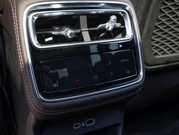 Geely Xingyue L I Рестайлинг 2 с пробегом 2026 года, цена 4 390 000 рублей, 21 км, внедорожник, Автокод Объявления
