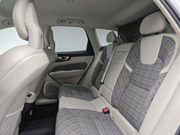 Volvo XC60 II с пробегом 2018 года, цена 3 114 000 рублей, 141525 км, внедорожник, Автокод Объявления