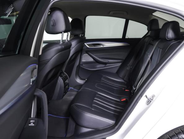 BMW 5 серии VII (G30/G31/G38) с пробегом 2019 года, цена 3 370 000 рублей, 152675 км, седан, Автокод Объявления