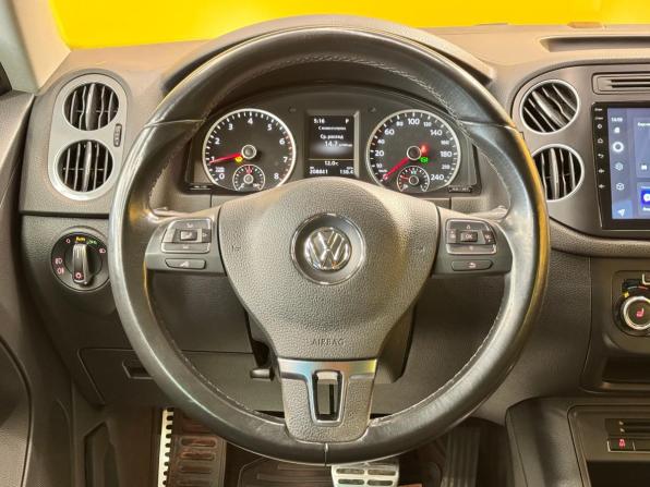 Volkswagen Tiguan I Рестайлинг с пробегом 2015 года, цена 1 649 000 рублей, 208000 км, внедорожник, Автокод Объявления