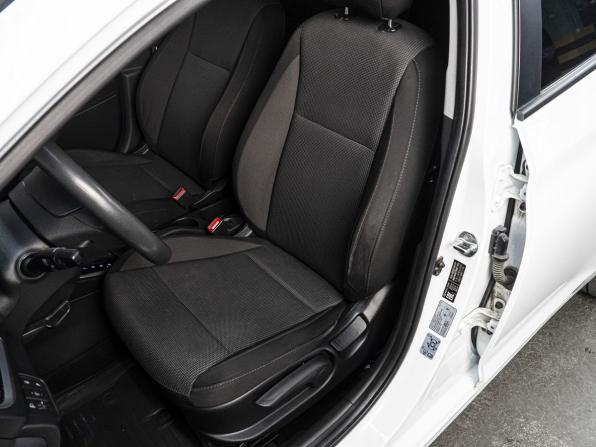 Hyundai Solaris II с пробегом 2019 года, цена 1 100 000 рублей, 212659 км, седан, Автокод Объявления