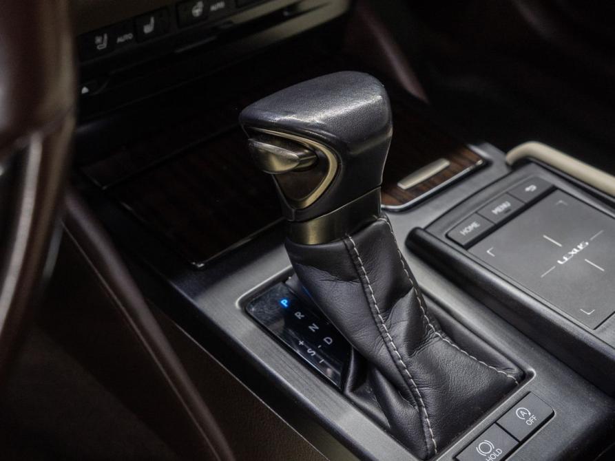 Lexus ES VII Тюмень  - изображение 11