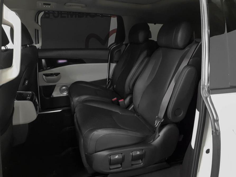 Kia Carnival IV Москва  - изображение 11