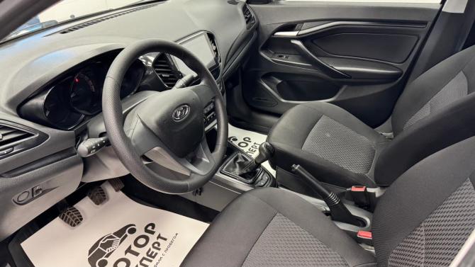 Lada (ВАЗ) Vesta I с пробегом 2019 года, цена 760 000 рублей, 128376 км, седан, Автокод Объявления