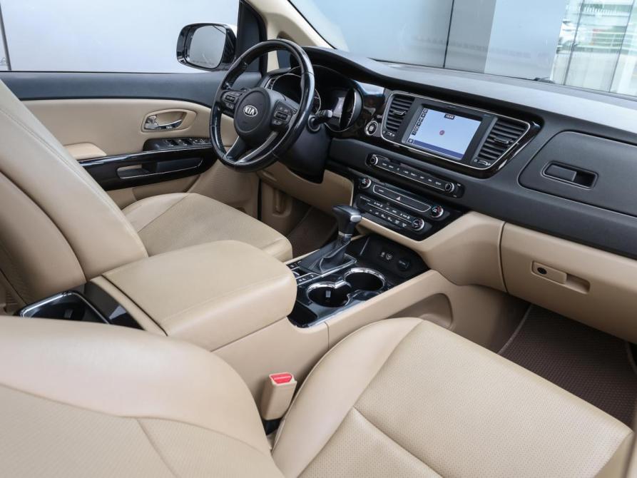 Kia Carnival III Москва  - изображение 10