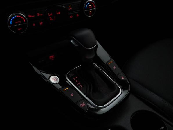 Kia Soul III с пробегом 2021 года, цена 2 093 055 рублей, 59685 км, хэтчбек, Автокод Объявления
