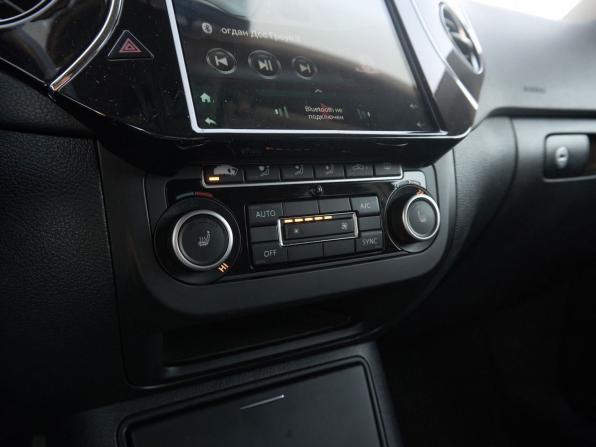 Volkswagen Tiguan I Рестайлинг с пробегом 2013 года, цена 1 389 000 рублей, 162170 км, внедорожник, Автокод Объявления