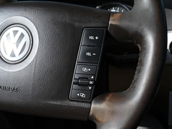 Volkswagen Touareg I Рестайлинг с пробегом 2008 года, цена 1 279 000 рублей, 256379 км, внедорожник, Автокод Объявления