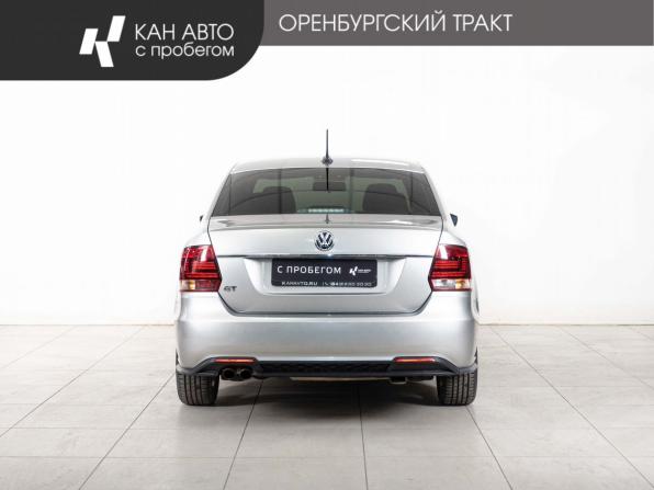 Volkswagen Polo V Рестайлинг с пробегом 2017 года, цена 1 311 000 рублей, 121000 км, седан, Автокод Объявления