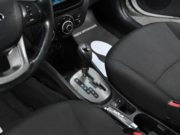 Kia Rio III с пробегом 2014 года, цена 389 000 рублей, 144000 км, седан, Автокод Объявления