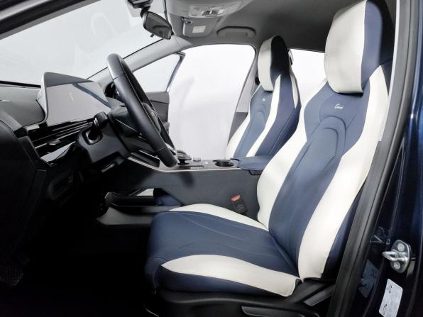 Omoda C5 I с пробегом 2024 года, цена 2 059 000 рублей, 14251 км, внедорожник, Автокод Объявления