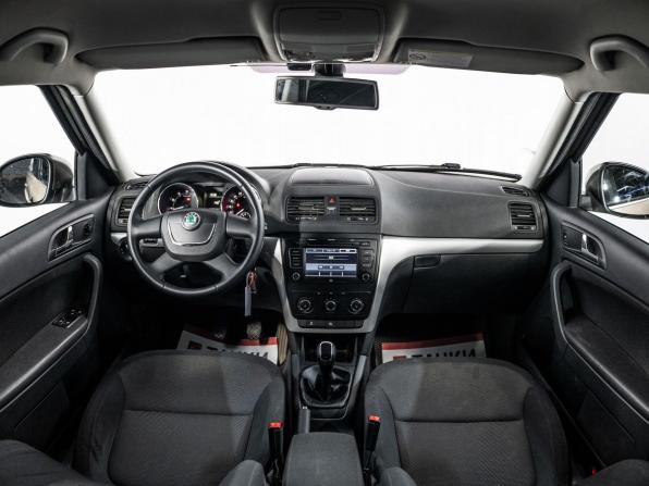 Skoda Yeti I с пробегом 2012 года, цена 1 075 000 рублей, 118648 км, внедорожник, Автокод Объявления