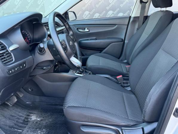 Kia Rio IV с пробегом 2020 года, цена 1 350 000 рублей, 105100 км, хэтчбек, Автокод Объявления