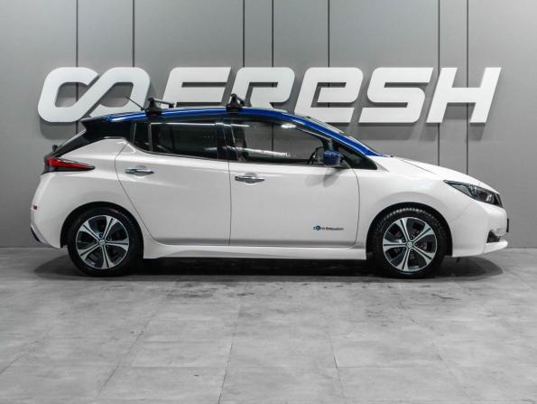 Nissan Leaf II (ZE1) с пробегом 2017 года, цена 1 599 000 рублей, 137637 км, хэтчбек, Автокод Объявления