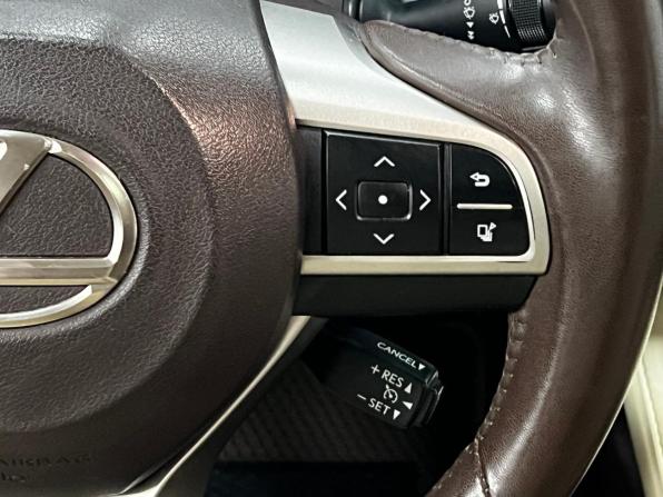Lexus ES VI Рестайлинг с пробегом 2016 года, цена 2 070 000 рублей, 194194 км, седан, Автокод Объявления