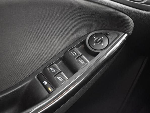 Ford Focus III Рестайлинг с пробегом 2018 года, цена 1 359 900 рублей, 74753 км, универсал, Автокод Объявления