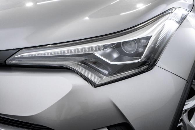 Toyota C-HR I с пробегом 2018 года, цена 1 899 000 рублей, 119300 км, внедорожник, Автокод Объявления