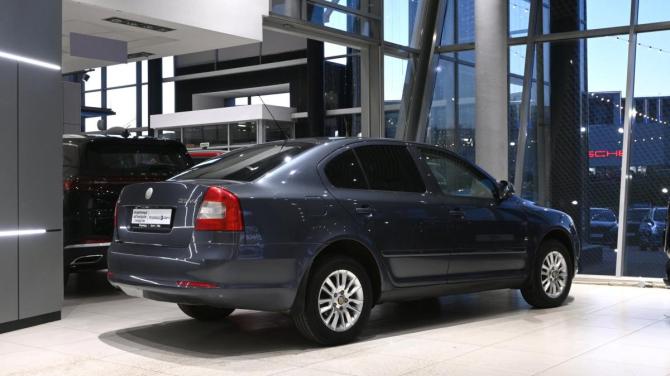 Skoda Octavia II (A5) Рестайлинг с пробегом 2009 года, цена 630 000 рублей, 262090 км, лифтбек, Автокод Объявления