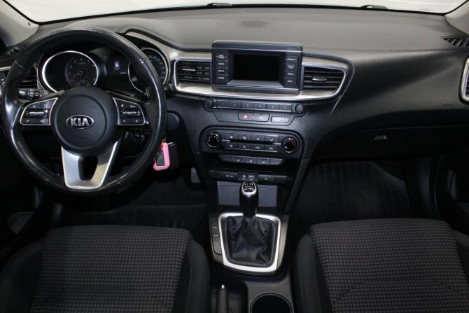 Kia Ceed III с пробегом 2018 года, цена 1 629 000 рублей, 55000 км, хэтчбек, Автокод Объявления