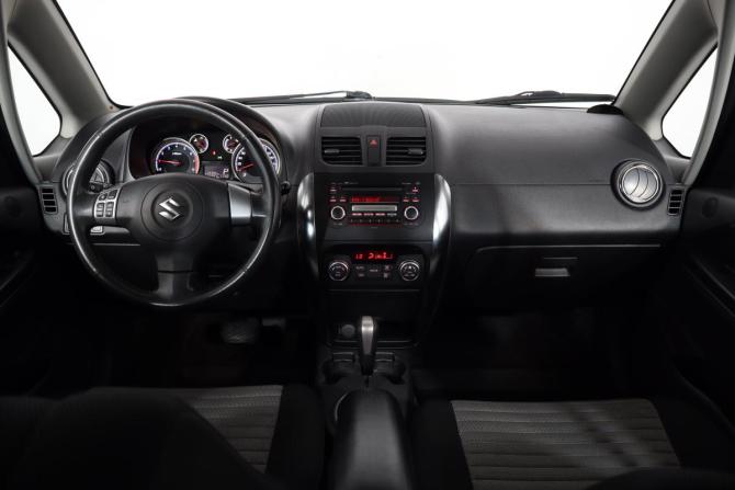 Suzuki SX4 I (Classic) Рестайлинг с пробегом 2010 года, цена 799 000 рублей, 189000 км, хэтчбек, Автокод Объявления