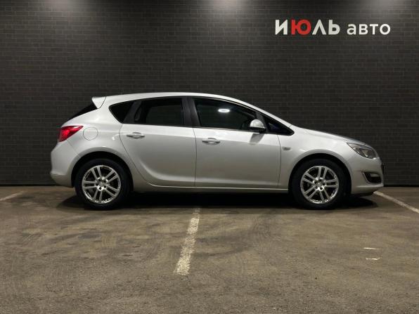 Opel Astra J Рестайлинг с пробегом 2012 года, цена 650 000 рублей, 170493 км, хэтчбек, Автокод Объявления