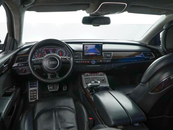 Audi A8 III (D4) Рестайлинг с пробегом 2014 года, цена 2 300 777 рублей, 241380 км, седан, Автокод Объявления