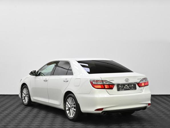 Toyota Camry VII (XV50) Рестайлинг с пробегом 2015 года, цена 1 649 000 рублей, 189000 км, седан, Автокод Объявления