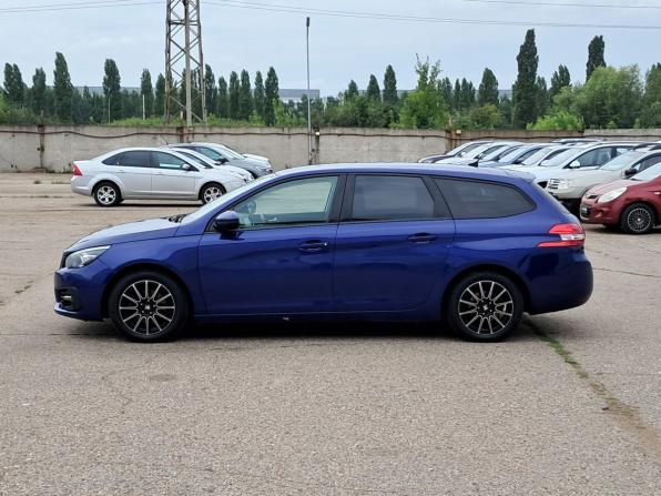 Peugeot 308 II Рестайлинг с пробегом 2019 года, цена 1 005 000 рублей, 236679 км, универсал, Автокод Объявления